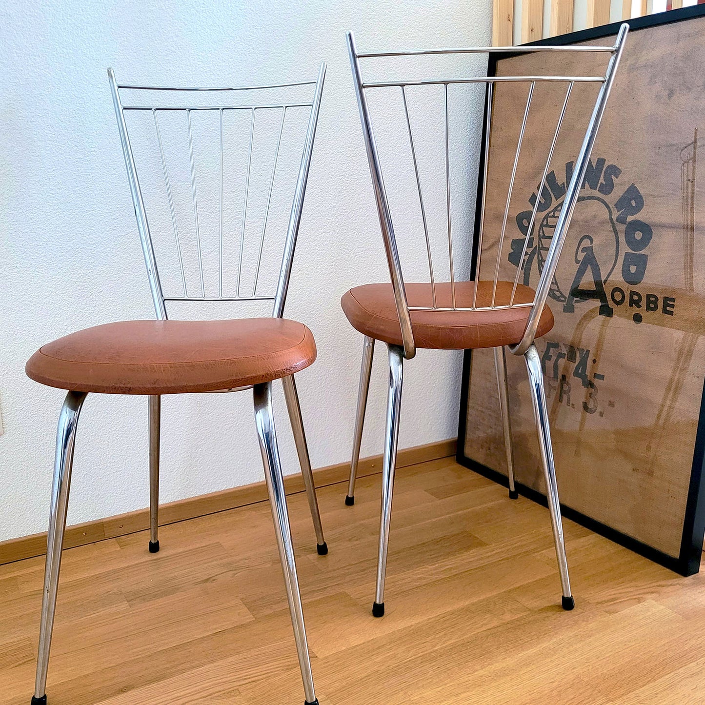Paire de chaises de cuisine vintage en skaï des années 70