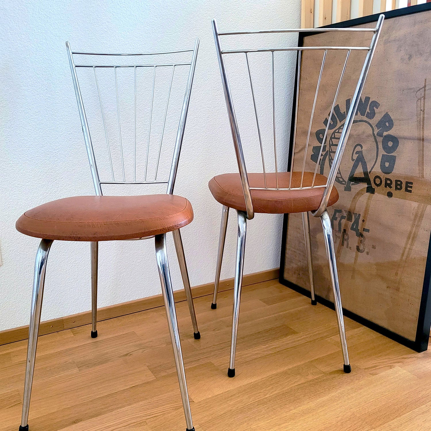 Paire de chaises de cuisine vintage en skaï des années 70