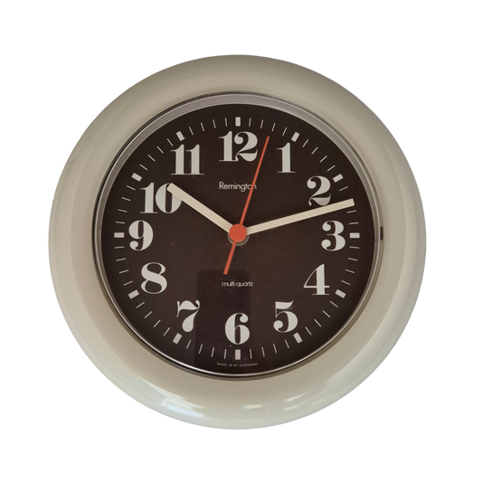 Horloge murale vintage Remington, Allemagne, annees 60/70, en plastique.