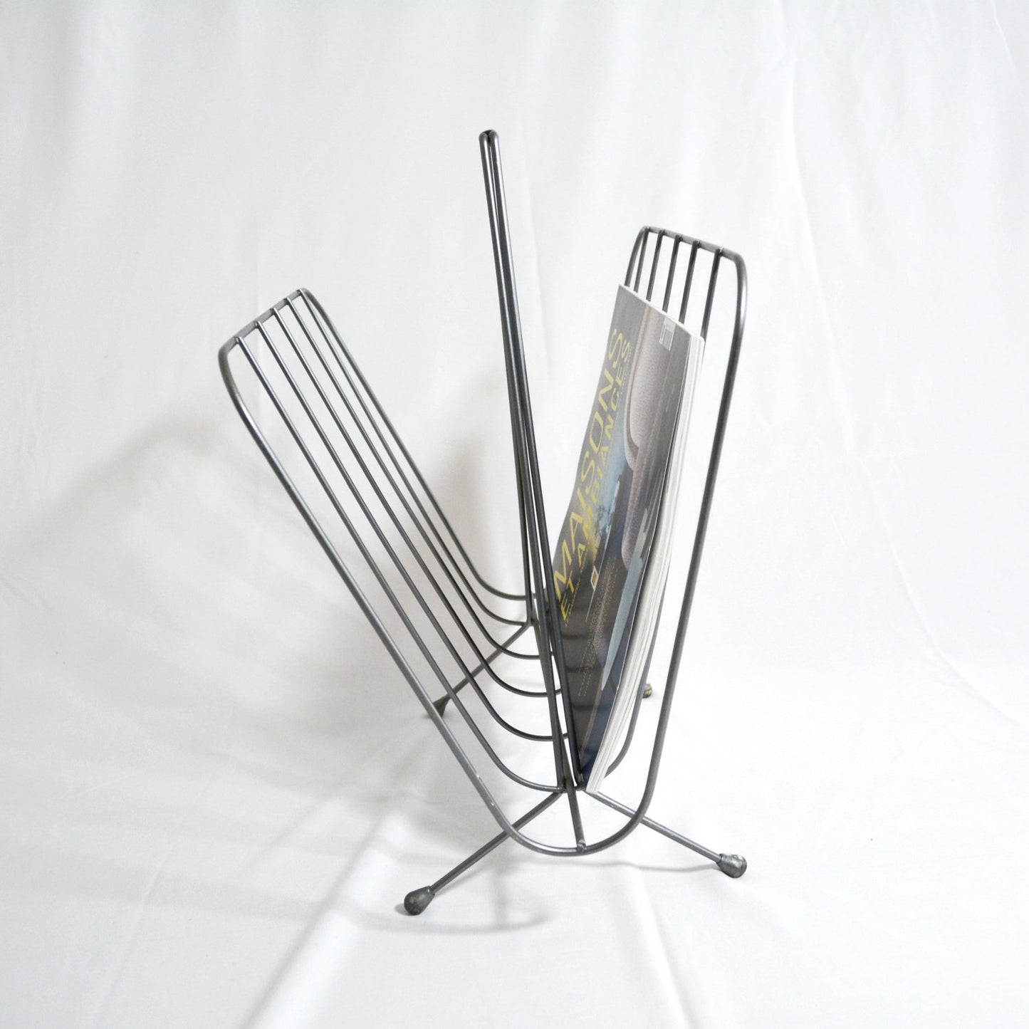 Porte journaux en métal, années 60