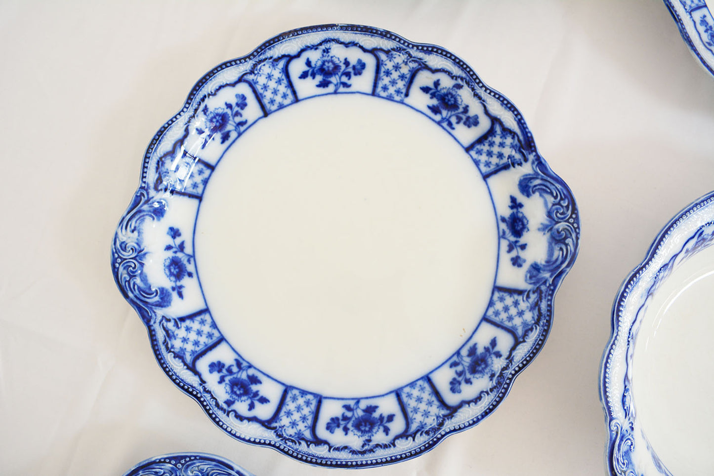 Vaisselle ancienne W.H. Grindley, collection Melbourne, 19ème siècle