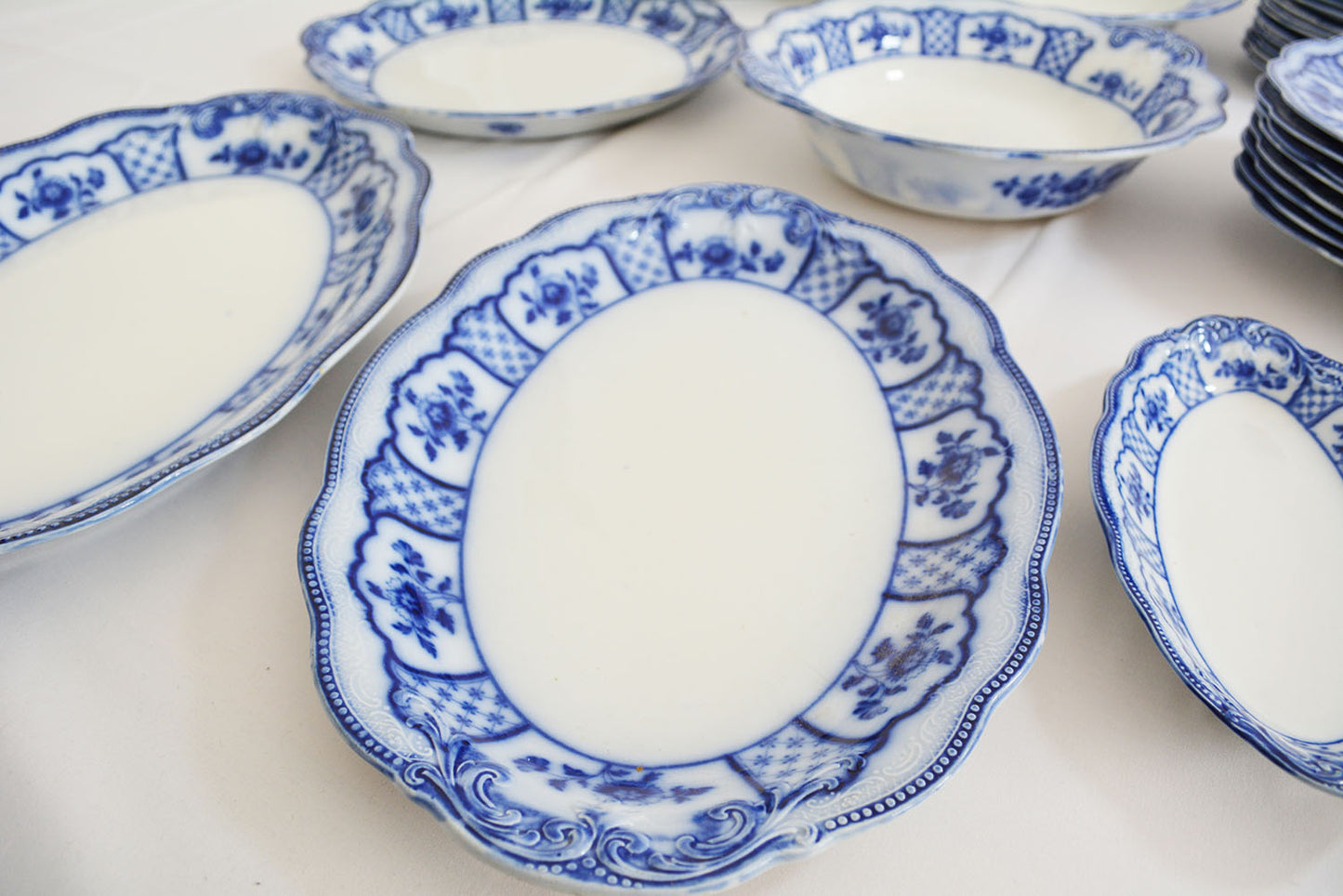Vaisselle ancienne W.H. Grindley, collection Melbourne, 19ème siècle