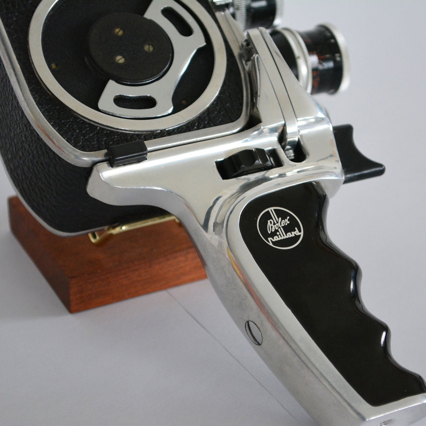Caméra cinématographique Paillard Bolex B8L vintage des années 50 - manche