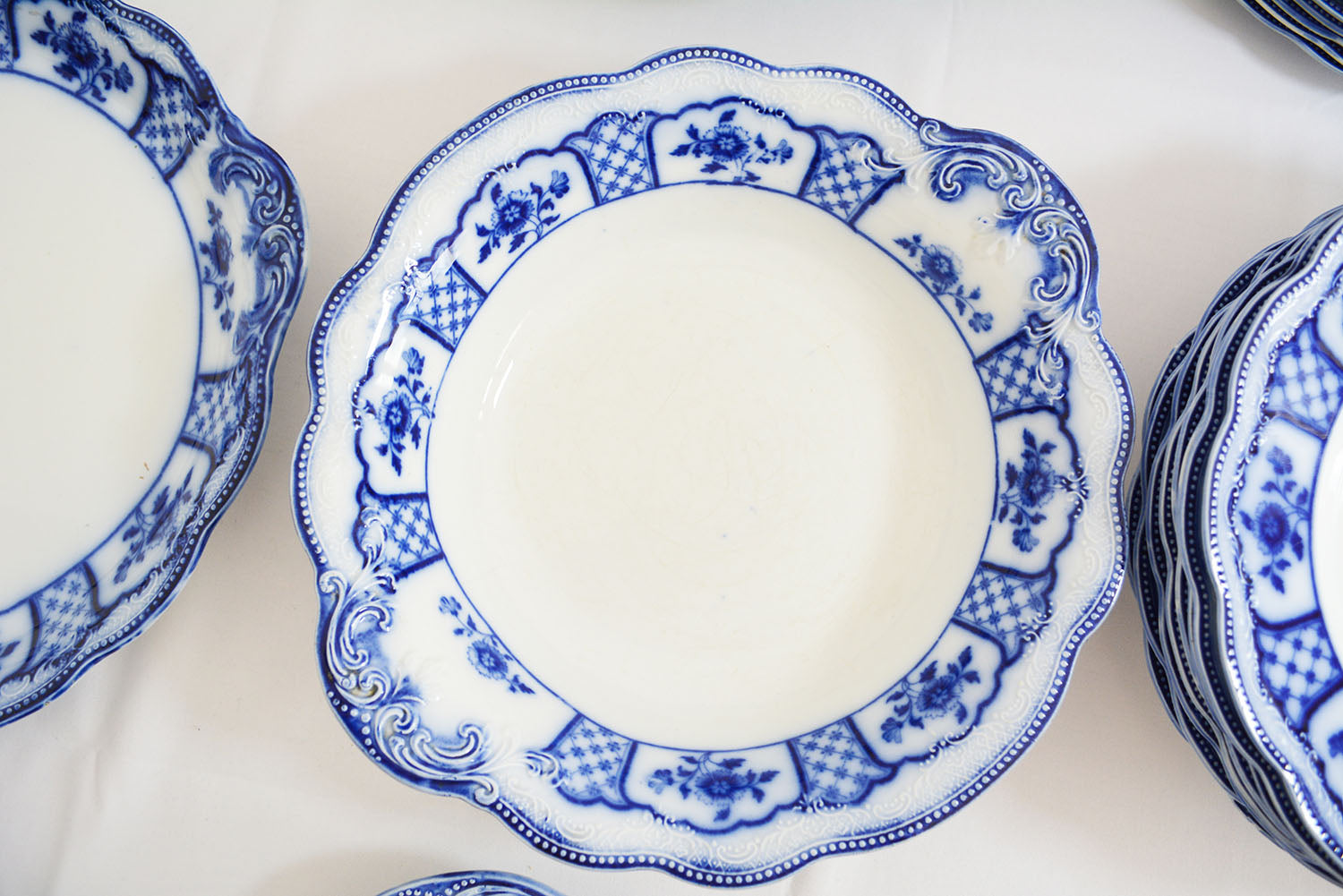 Vaisselle ancienne W.H. Grindley, collection Melbourne, 19ème siècle